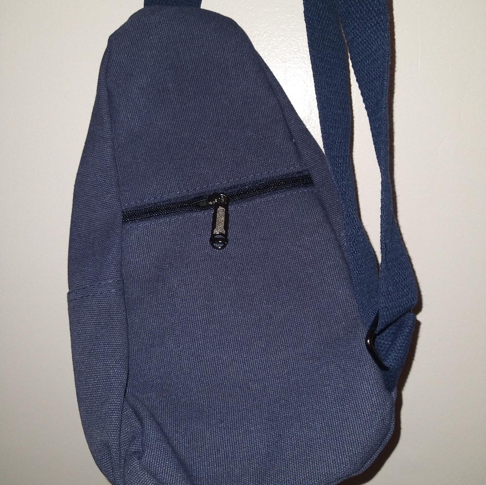 Crossbody sling bag, chest bag New - Picture 3 of 4